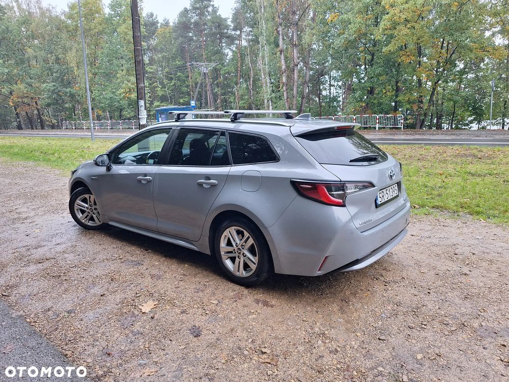 Toyota Corolla 1.8 Hybrid Comfort - 3