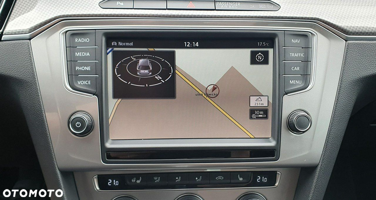 Volkswagen Passat Alltrack - 11