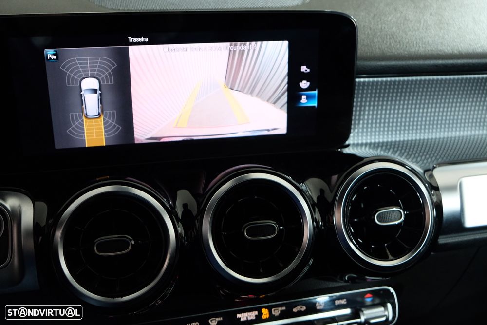 Mercedes-Benz GLB 180 d Progressive - 22