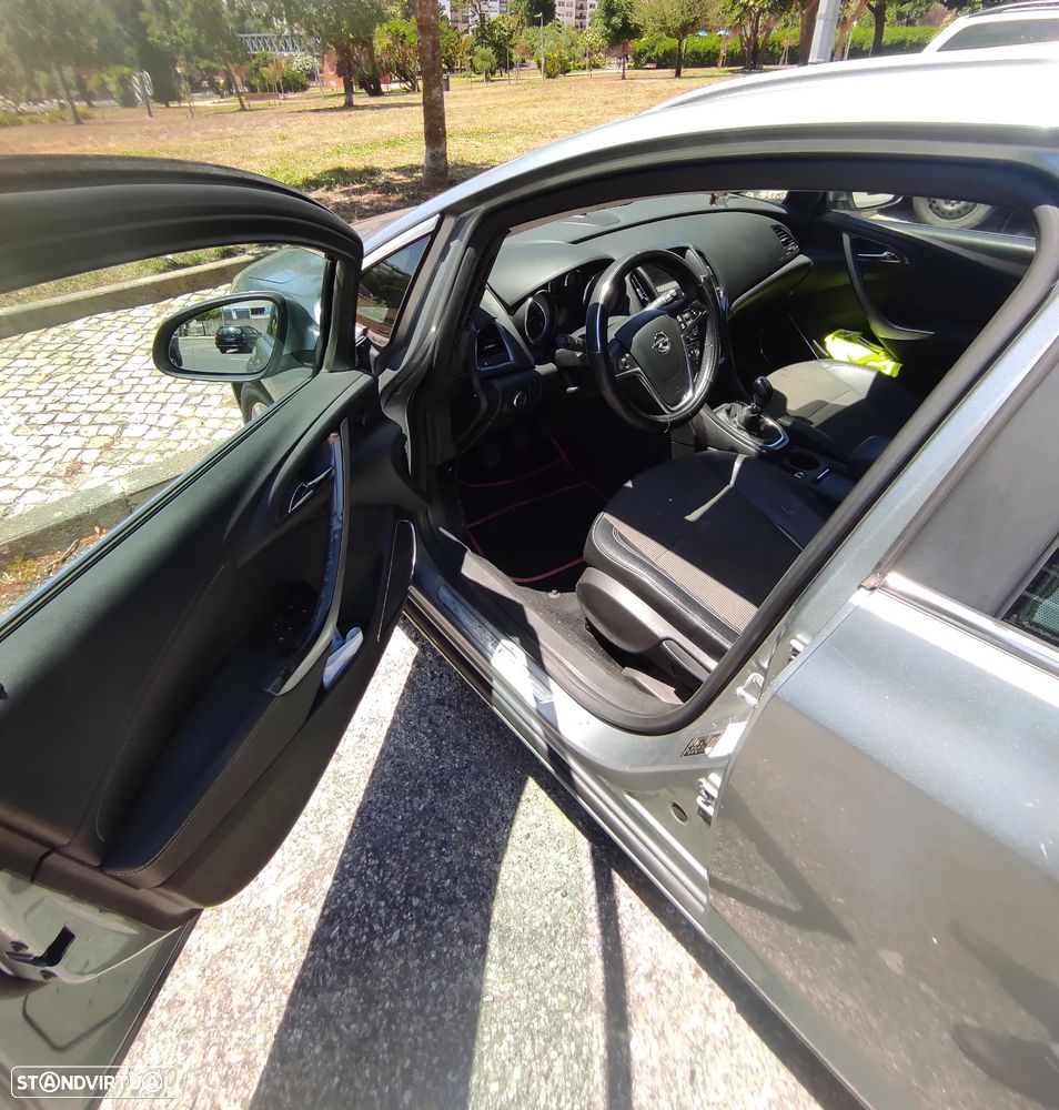 Opel Astra Sports Tourer 1.7 CDTi Cosmo - 8