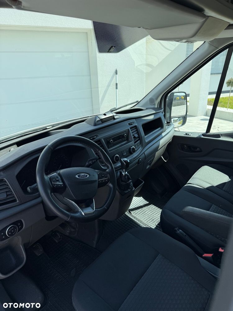 Ford Transit - 13