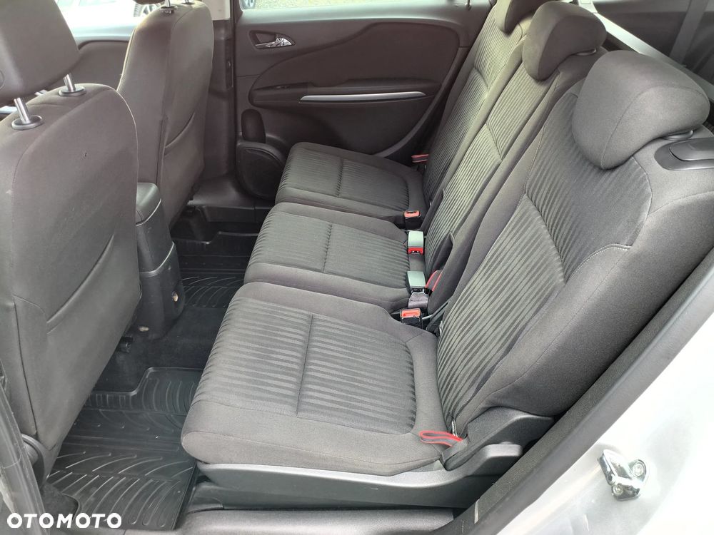 Opel Zafira Tourer 1.4 Turbo Edition - 14