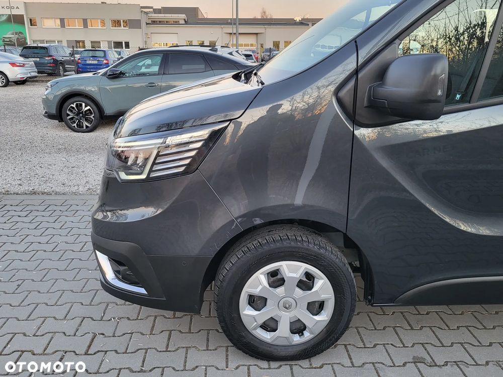Renault Trafic - 26