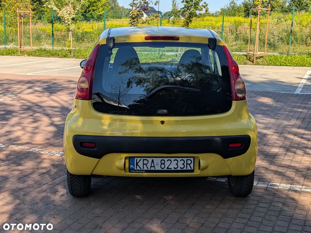 Peugeot 107 1.0 U Move - 9
