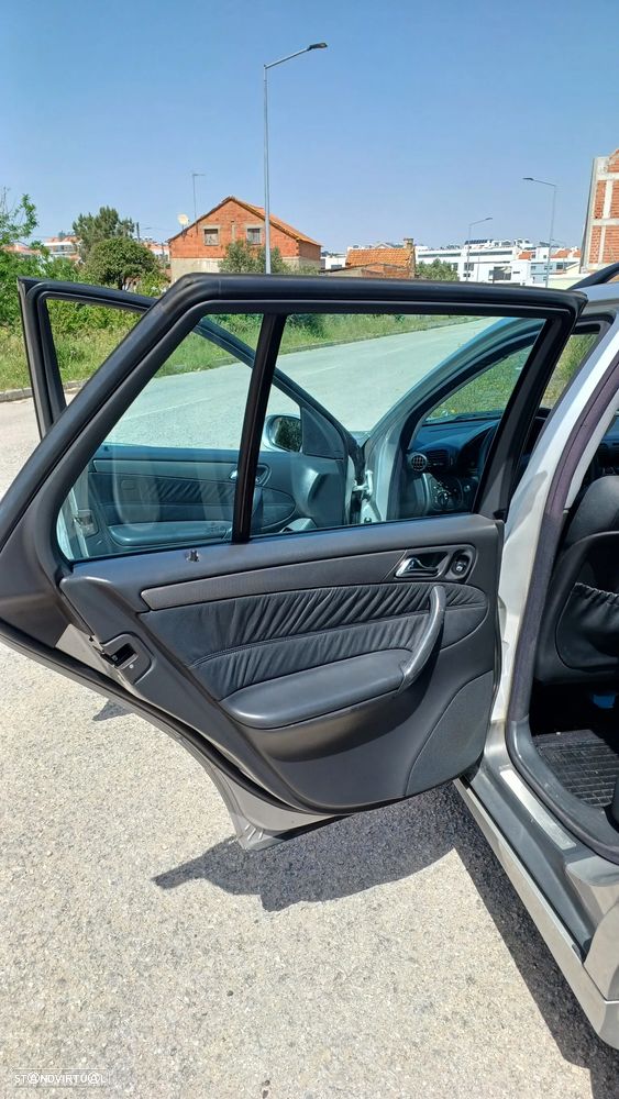 Mercedes-Benz C 220 CDI Auto Avantgarde - 14