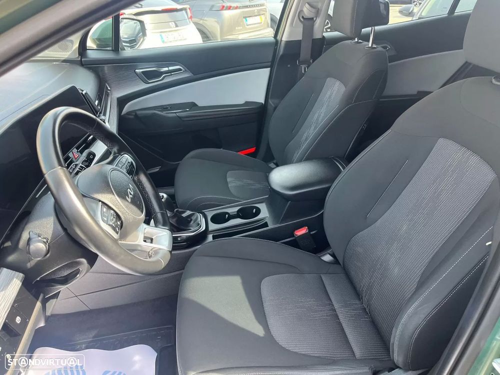 Kia Sportage 1.6 T-GDI Drive - 18