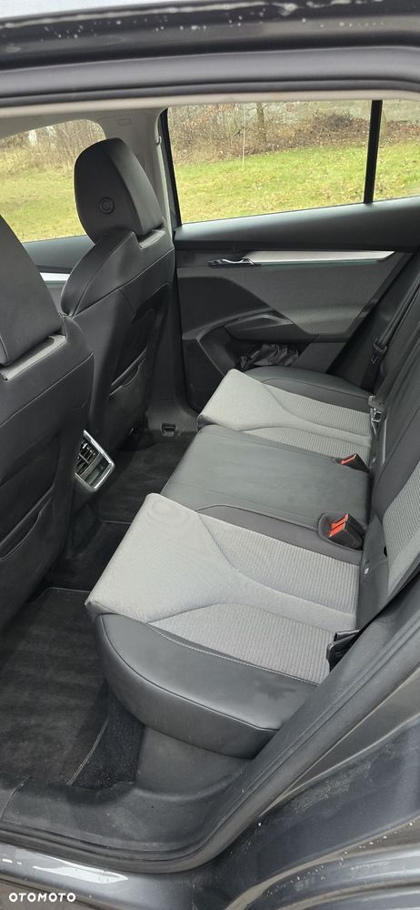 Skoda Enyaq 80 82kWh - 13