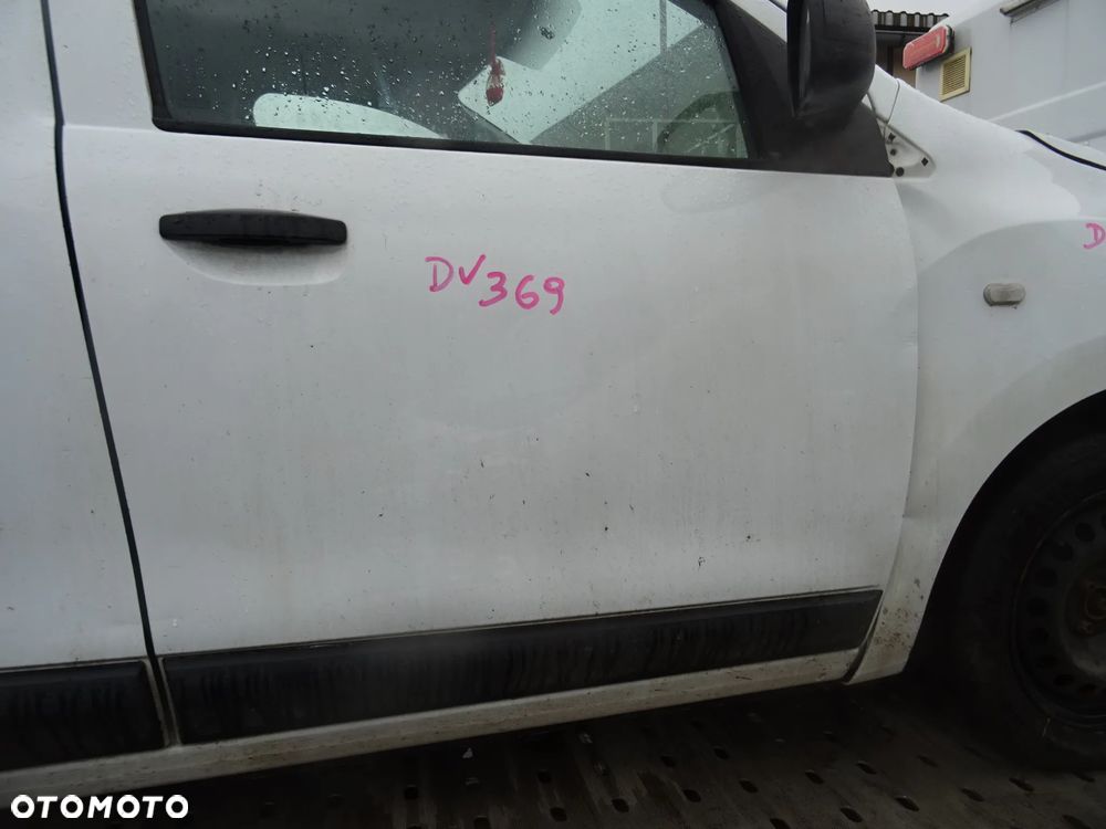 DACIA DOKKER DV369 BIALE DRZWI PRAWE PRZEDNIE POLECAM INNE CZESCI