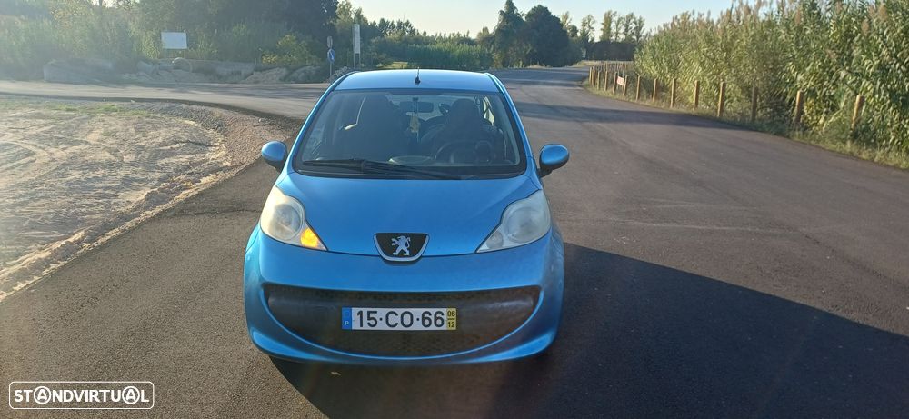 Peugeot 107 1.0 Trendy - 3