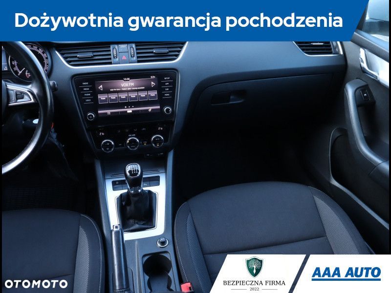 Skoda Octavia - 10