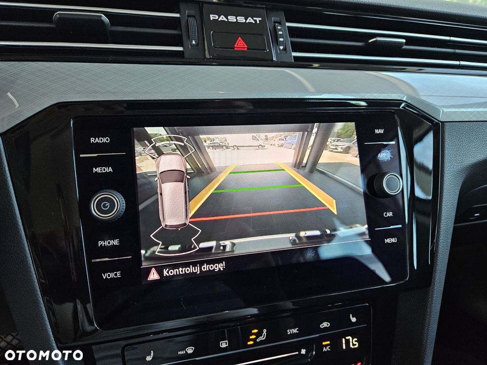 Volkswagen Passat 2.0 TDI EVO Business DSG - 21