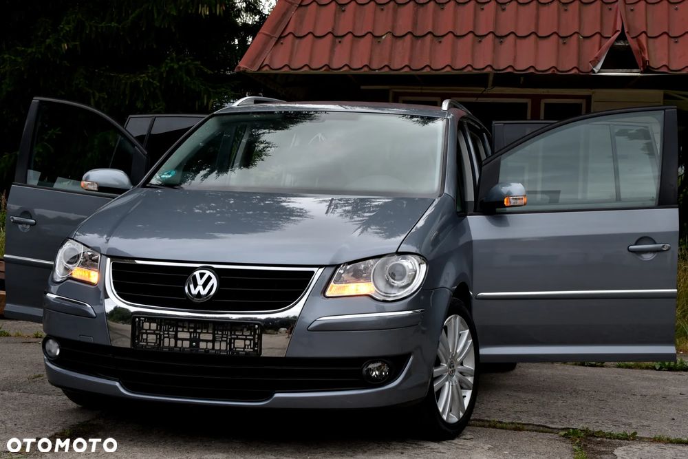 Volkswagen Touran 1.4 TSI DSG Conceptline - 12