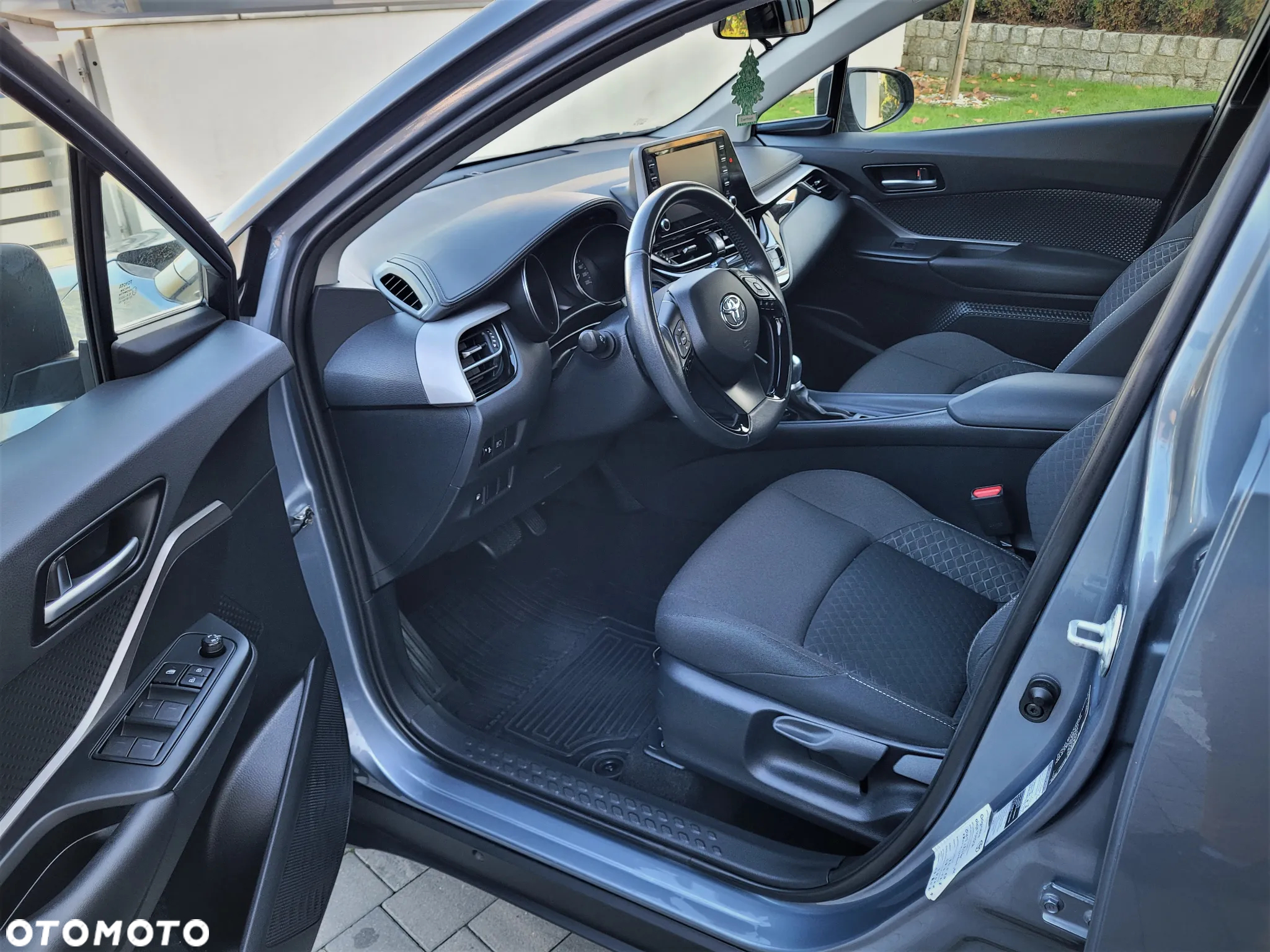 Toyota C-HR 1.8 Hybrid Dynamic - 17