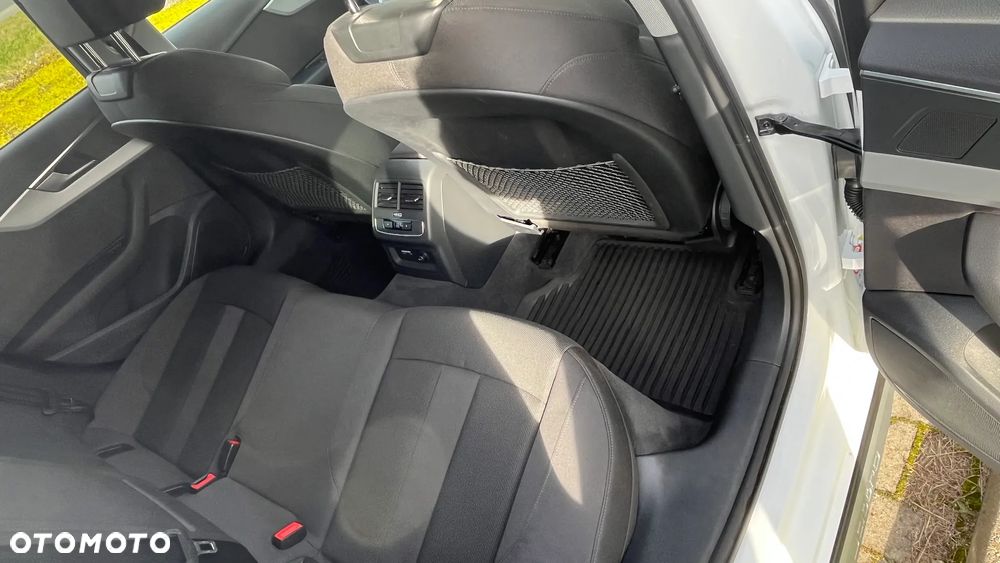 Audi A4 Allroad - 13