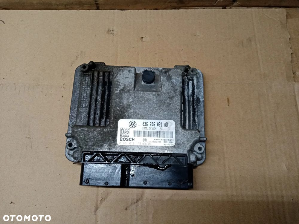 Komputer sterownik silnika VW Passat B6 2.0 TDI 03G906021AB 0281012119 - 2