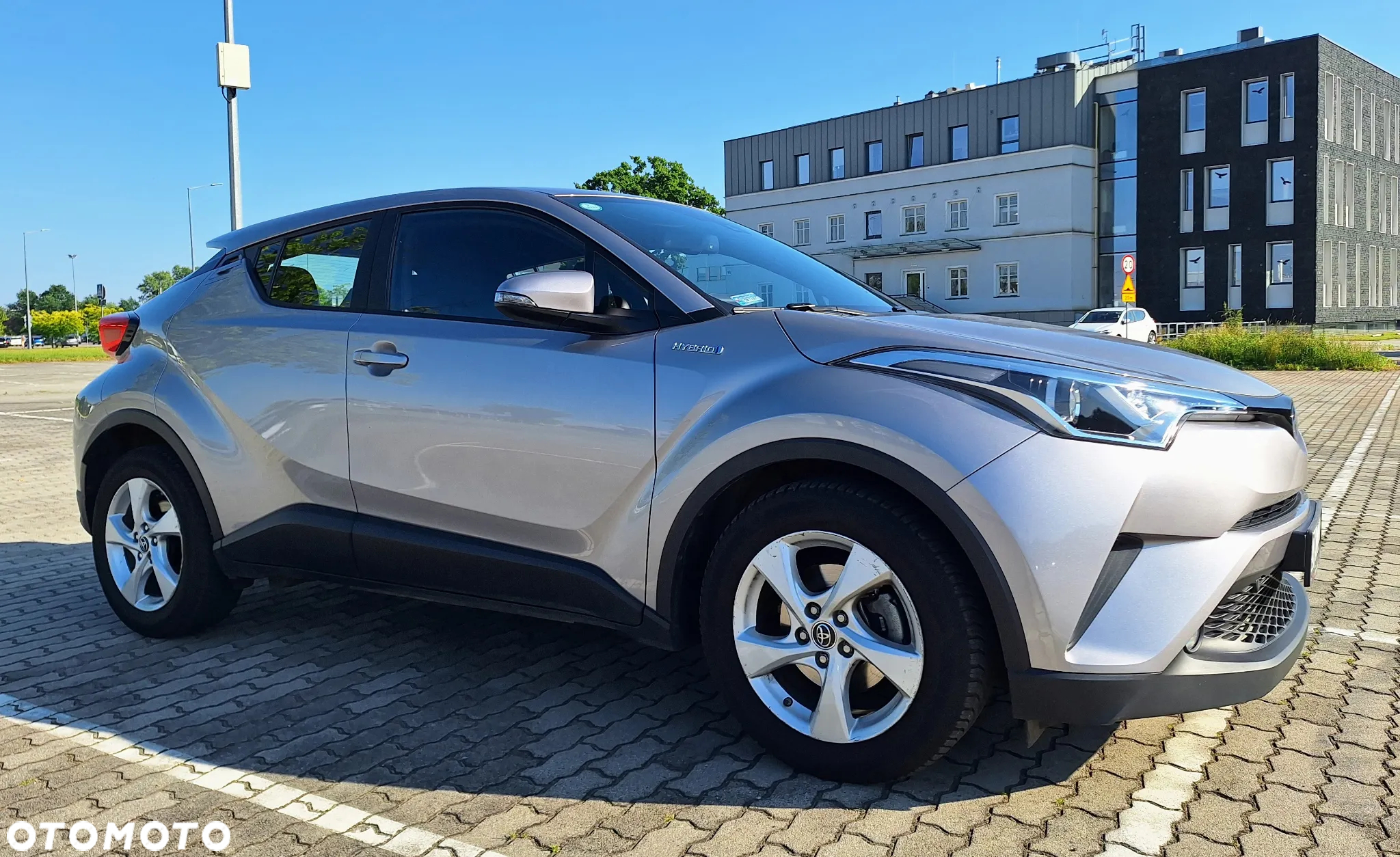 Toyota C-HR 1.8 Hybrid Premium - 3