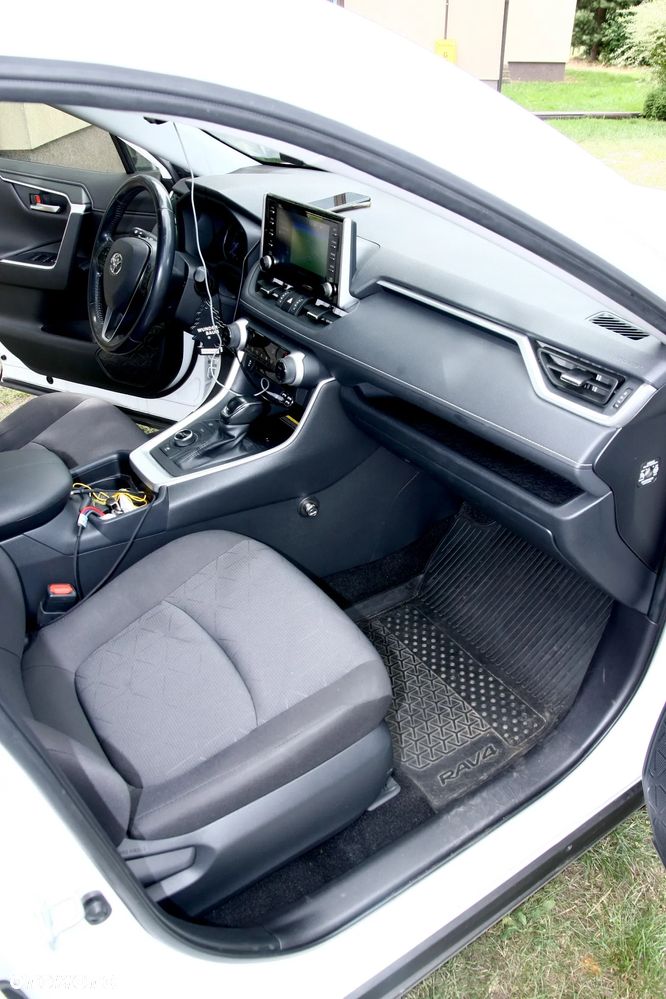 Toyota RAV4 Hybrid Style 4x4 - 11