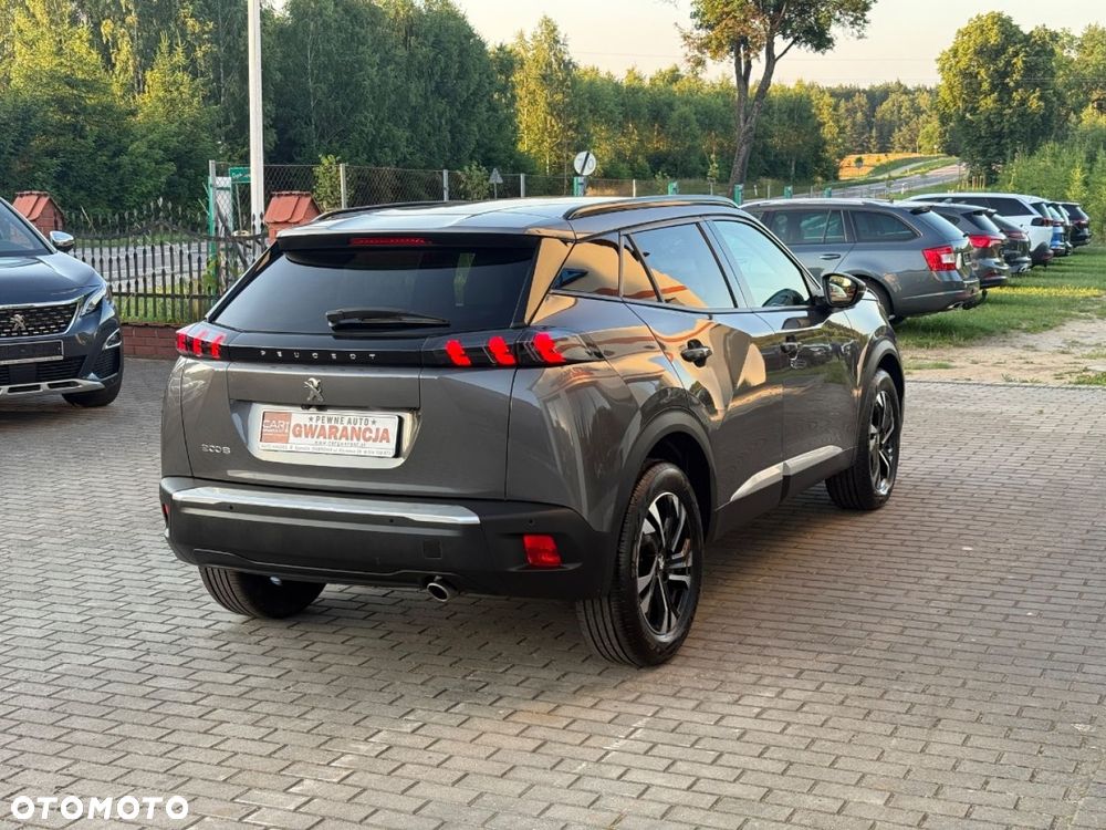 Peugeot 2008 - 9