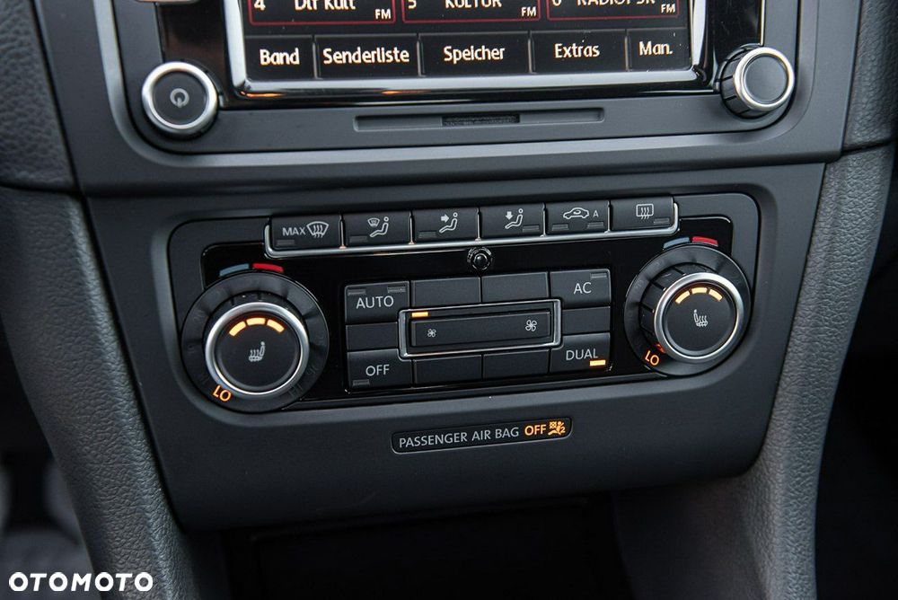 Volkswagen Golf VI 2.0 TDI Highline - 22