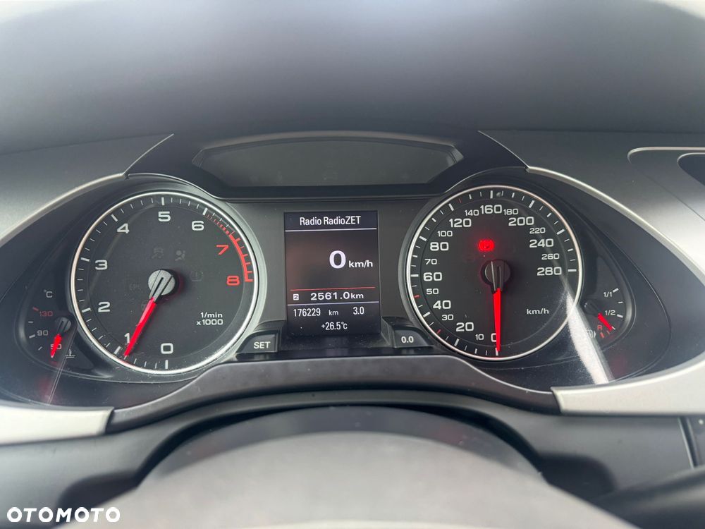 Audi A4 Avant 1.8 TFSI Ambiente - 27