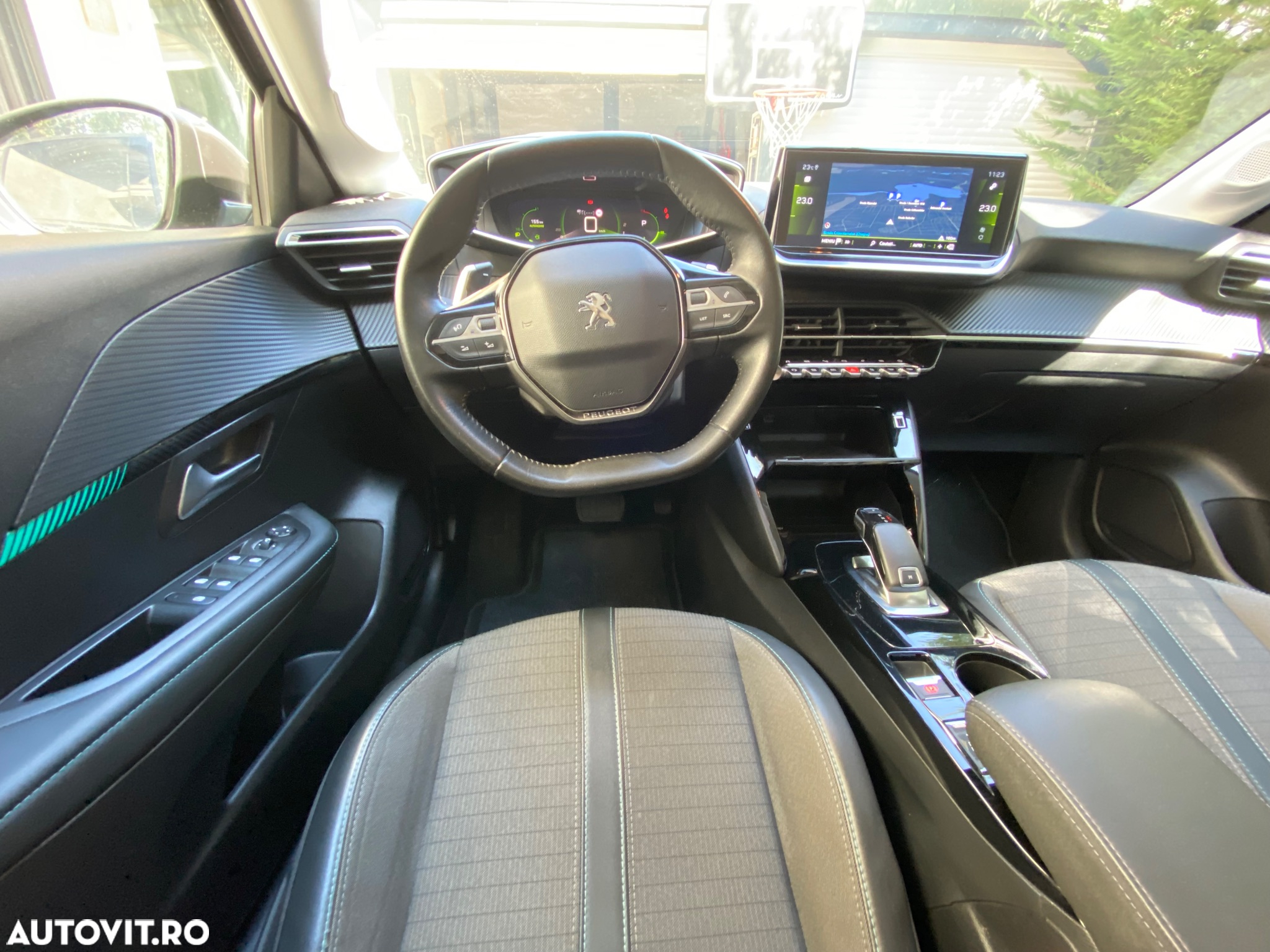 Peugeot 208 PureTech 100 EAT8 Allure Pack - 20