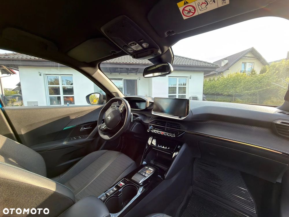 Peugeot 2008 PureTech 130 Allure S&S EAT8 - 7