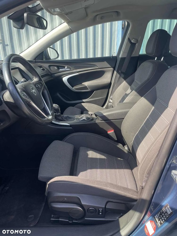 Opel Insignia 1.4 T Cosmo S&S - 23
