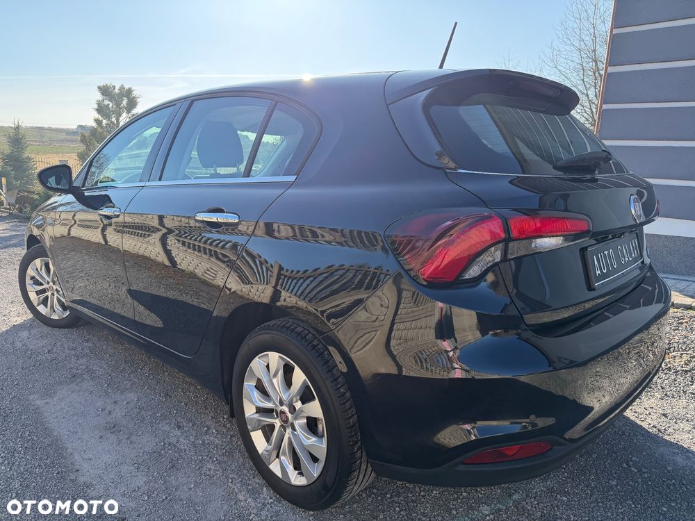 Fiat Tipo - 12