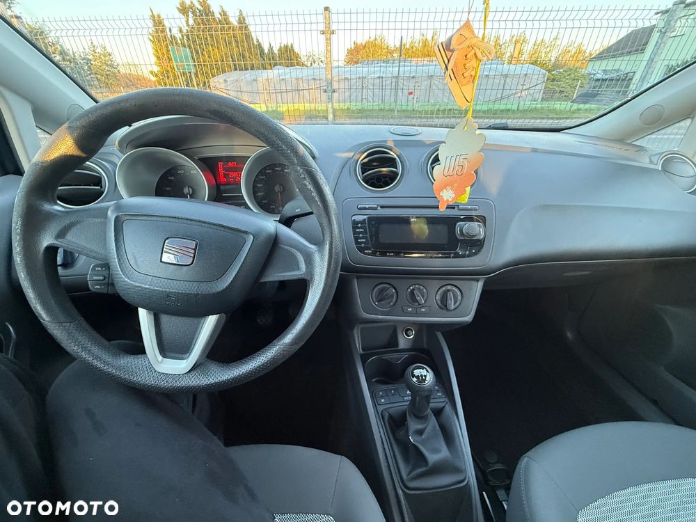 Seat Ibiza 1.4 16V Entry - 8