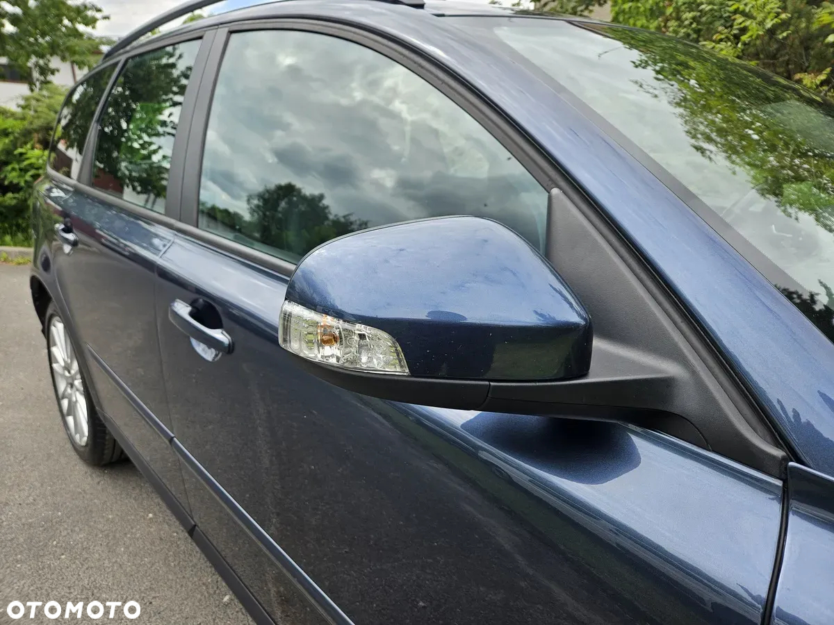 Volvo V50 2.0 Momentum - 18