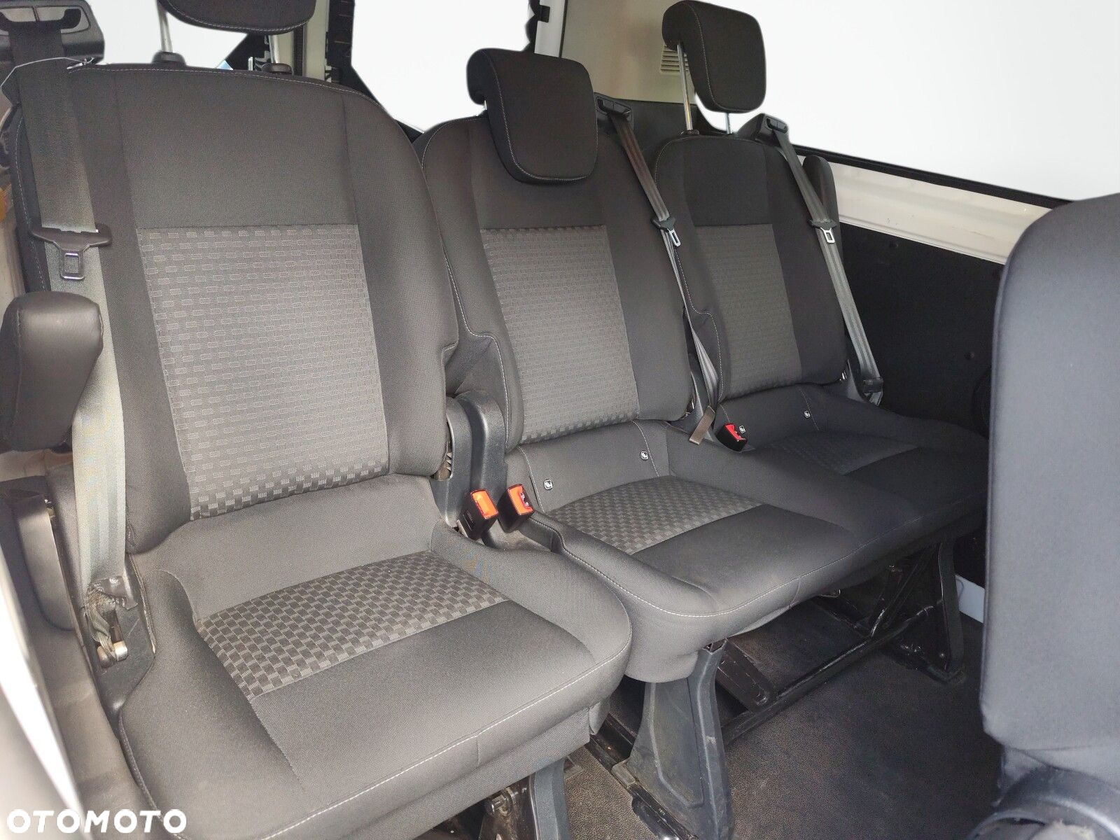 Ford Transit Custom - 16