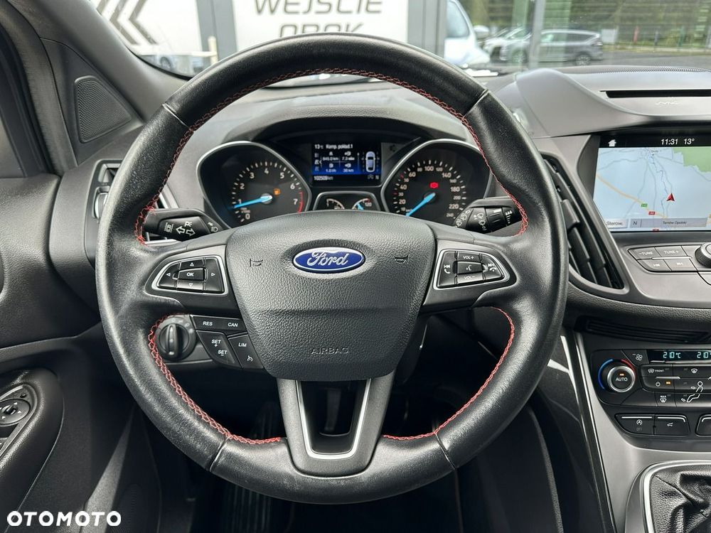 Ford Kuga 1.5 EcoBoost 2x4 ST-Line - 18