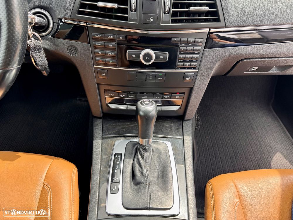 Mercedes-Benz E 220 CDI Avantgarde BlueEfficiency Auto. - 13