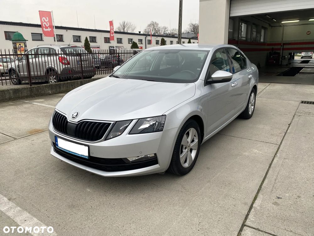 Skoda Octavia 1.4 TSI Ambition - 1