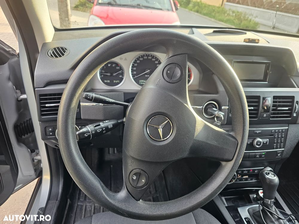 Mercedes-Benz GLK 250 CDI DPF 4Matic BlueEFFICIENCY 7G-TRONIC - 6