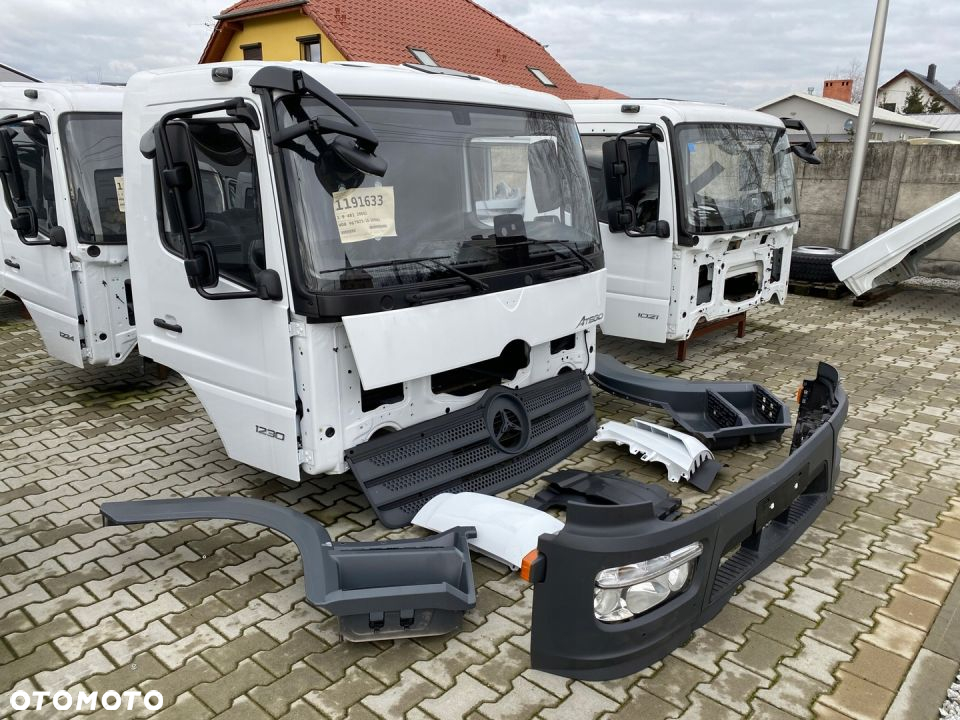 Maska Atrapa Zderzak Przód Mercedes Atego euro 6 - 2