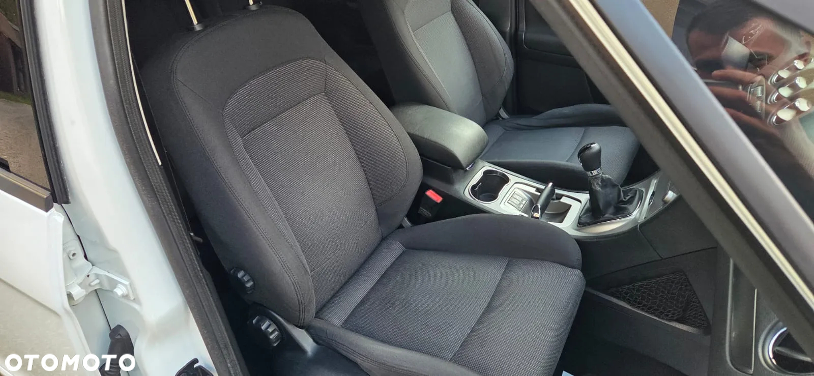 Ford S-Max 2.0 Titanium - 19