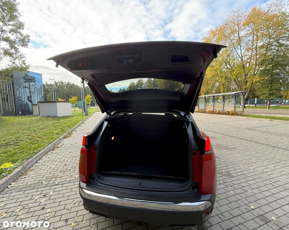Peugeot 3008 1.5 BlueHDi Allure S&S EAT8 - 22