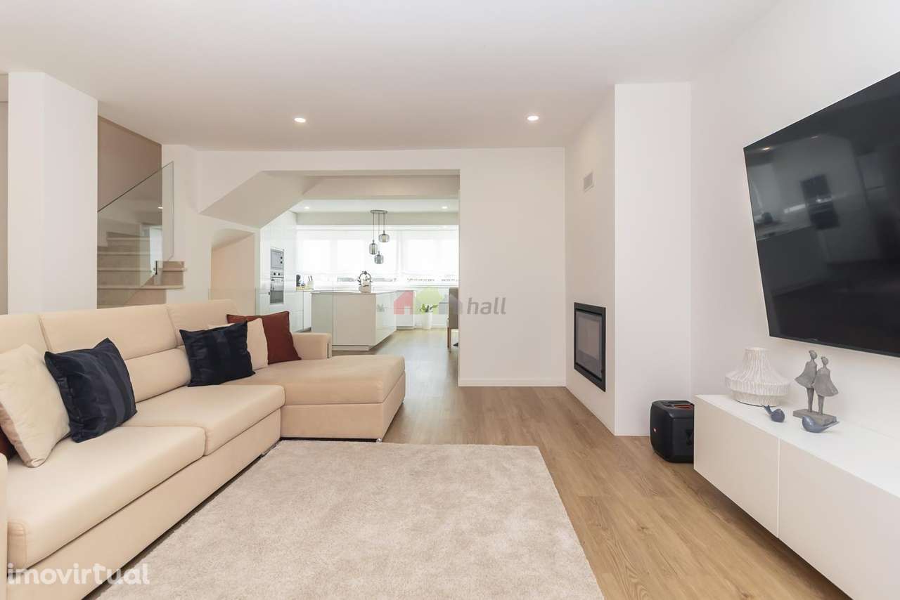 Moradia T3+1 - Gaio-Rosário: Modernidade, Conforto e Lazer c/ Piscina - Grande imagem: 3/60