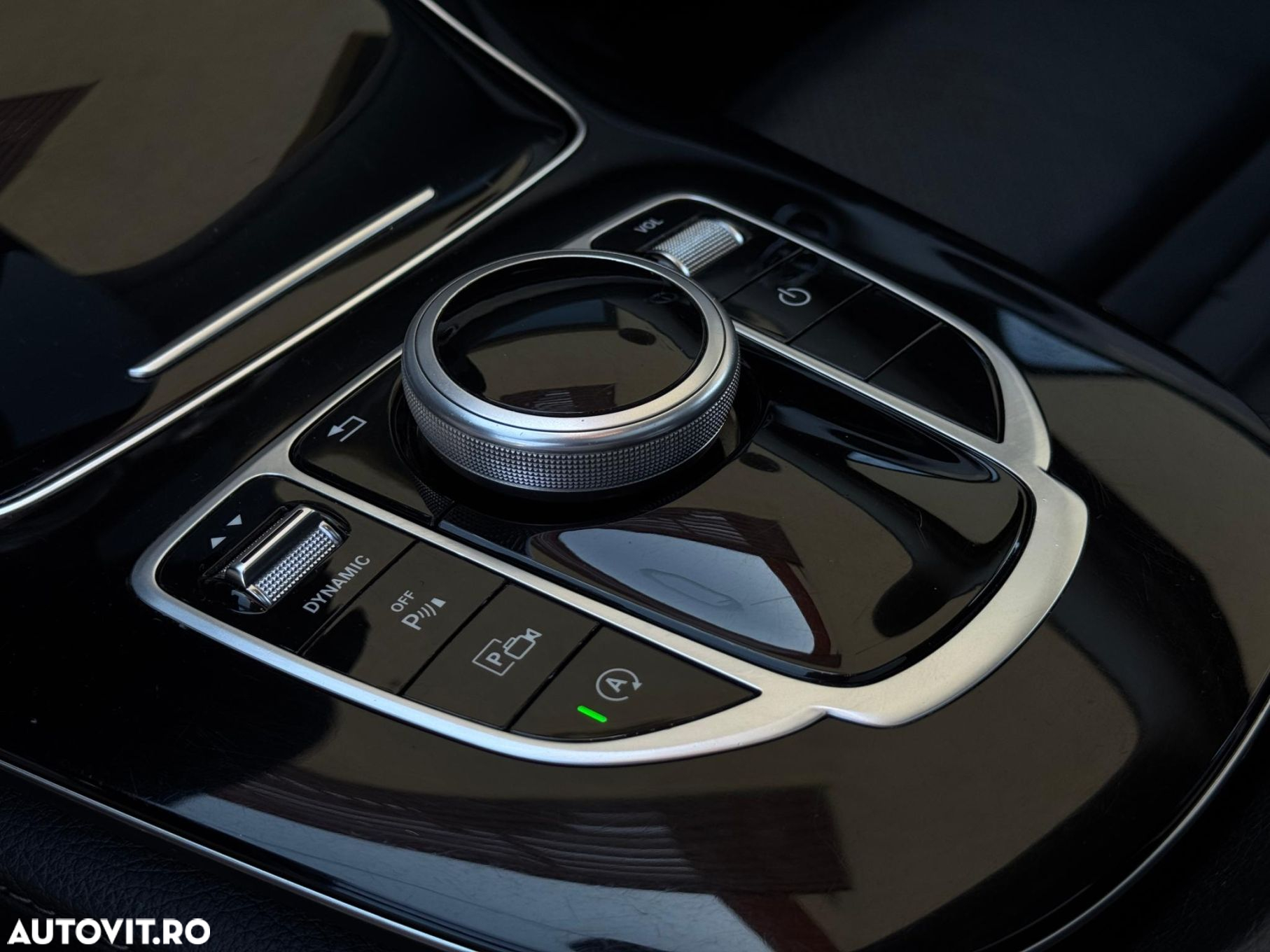 Mercedes-Benz E - 13