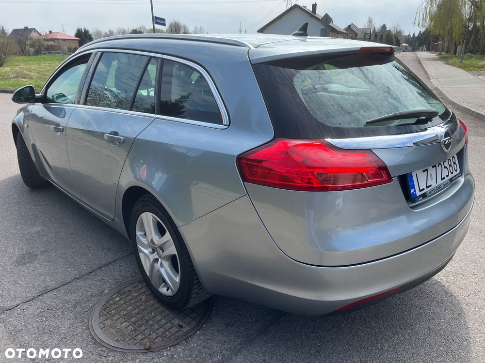 Opel Insignia 2.0 CDTI ecoFLEX - 11