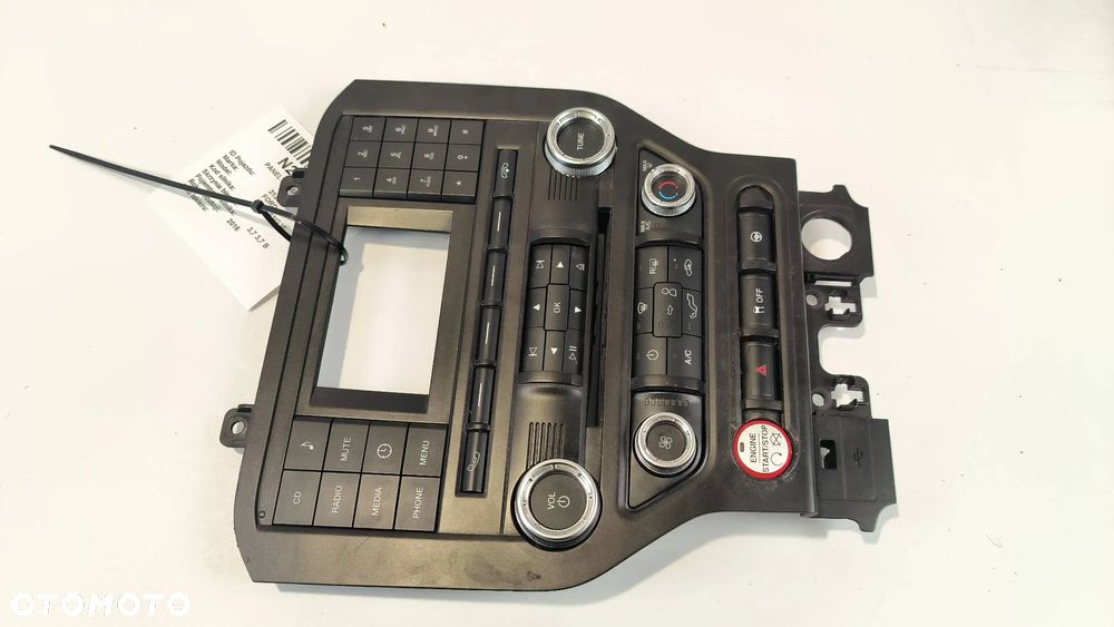 64233M Ford Mustang VI 2016 Konsola środkowa / Radio / GPS - 2