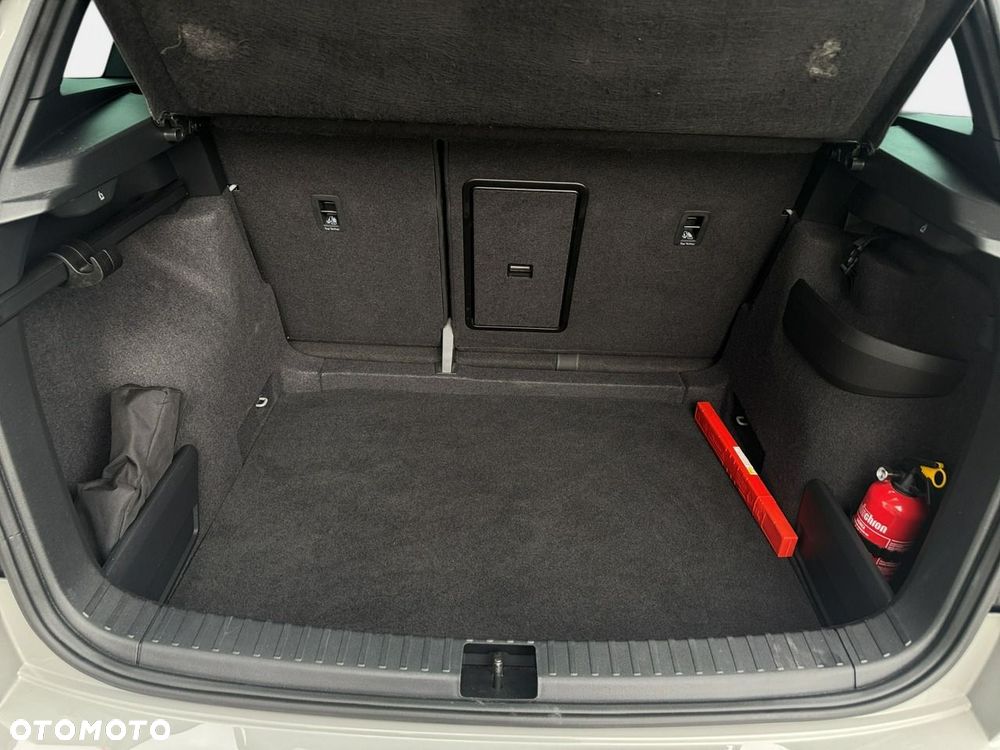 Skoda Karoq 2.0 TSI 4x4 DSG Sportline - 27