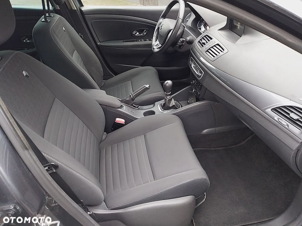 Renault Megane 1.6 16V 110 LIMITED - 7