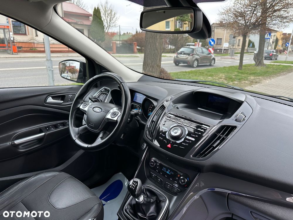 Ford Kuga 2.0 TDCi 4x4 Titanium - 15