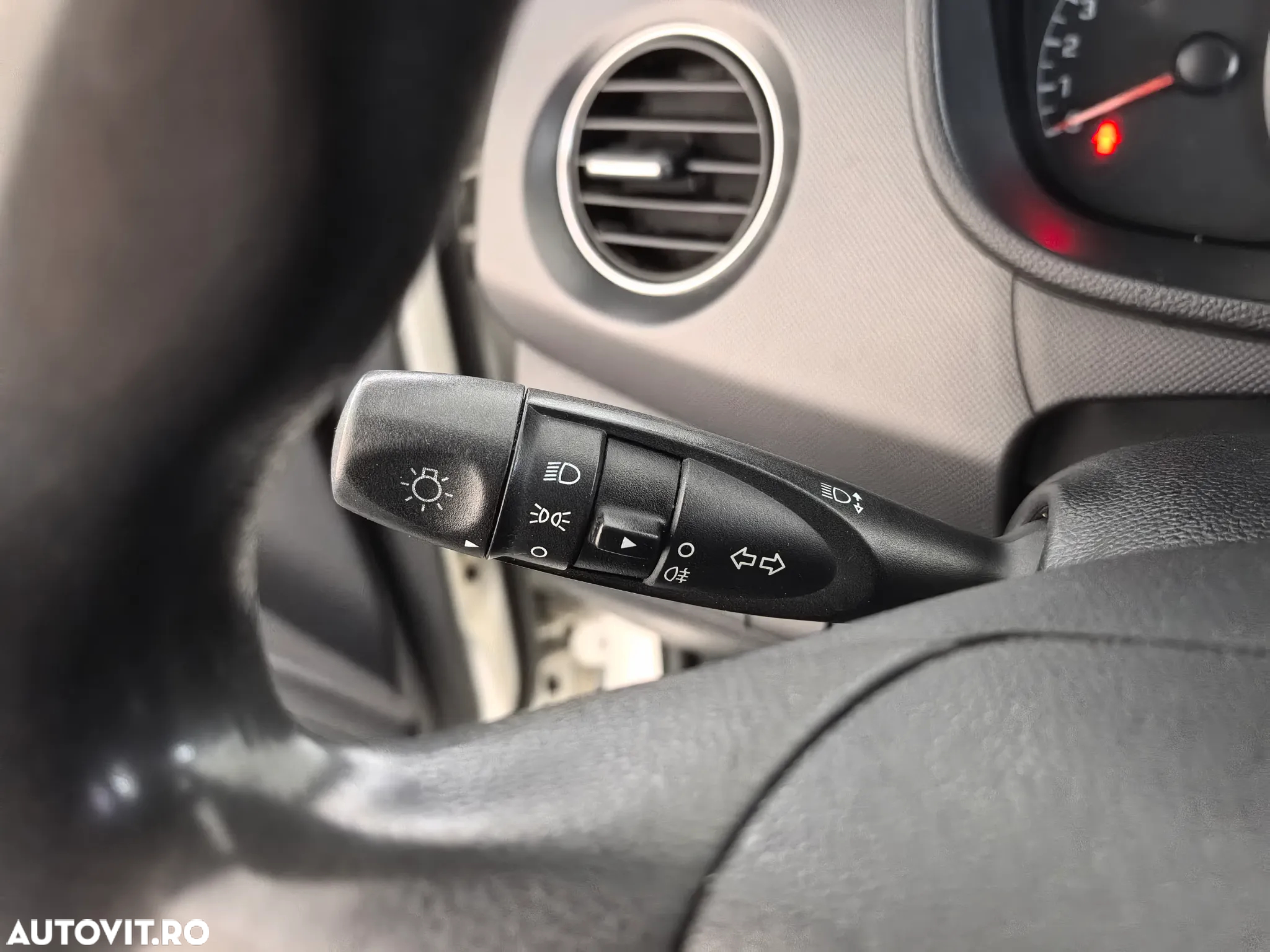 Hyundai i10 1.0 GPL Duo - 16