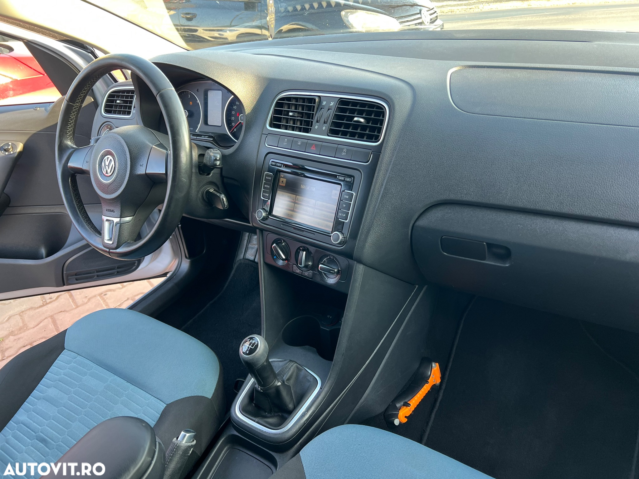 Volkswagen Polo 1.2 TDI CR DPF Trendline - 8