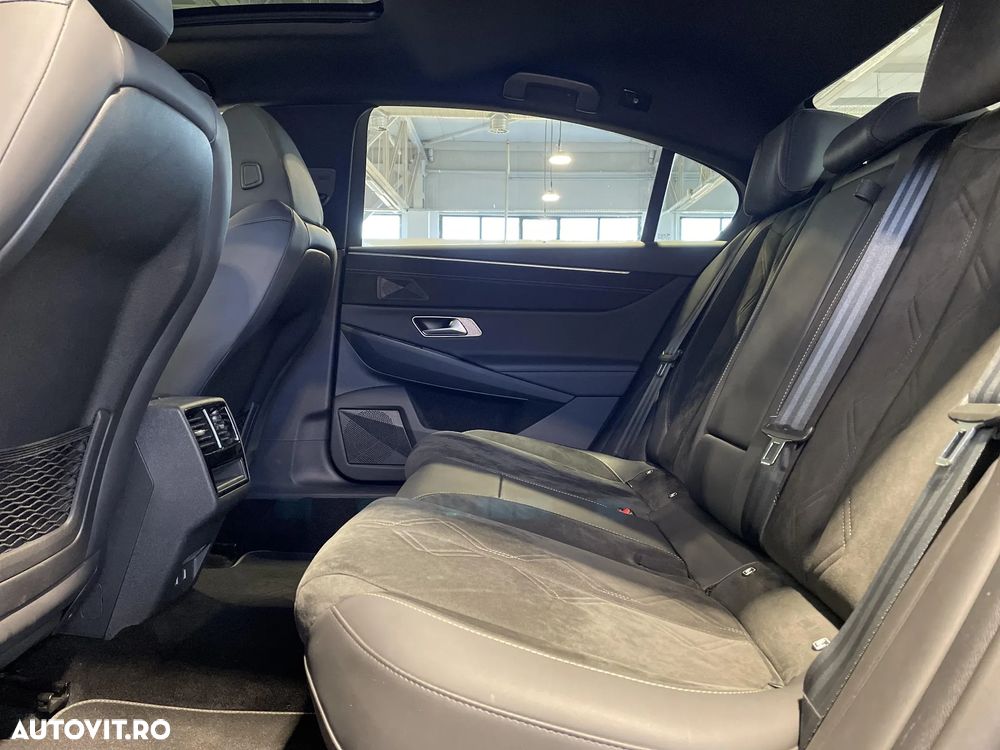 DS Automobiles DS 9 - 12