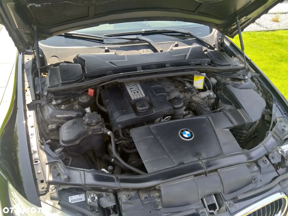 BMW Seria 3 - 12