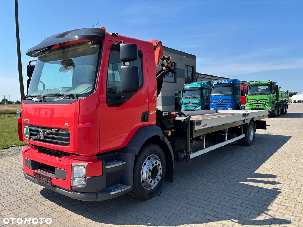 Volvo FL 290 4x2  18000 kg DMC , HDS Palfinger , EURO 5, skrzynia ładunkowa, platforma ,laweta , transport maszyn, transport materiałów budowlanych , autoholowanie, holowanie, pomoc drogowa , do zabudowy, do drewna , do stali - 1